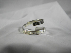 Solid 18 karat gold ring - A sister is God's way of making sure we never walk alone - Purple Pelican Designs