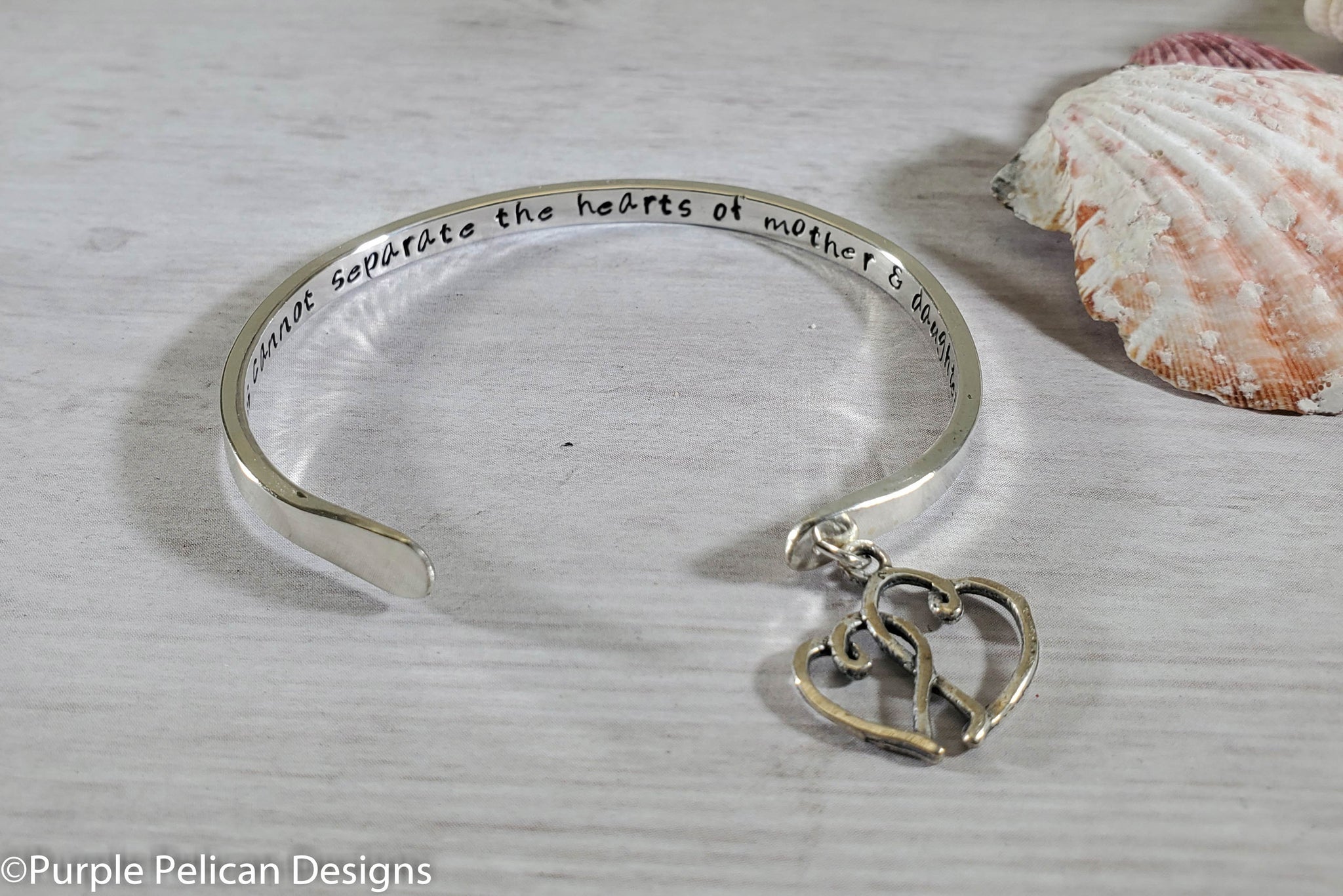 Mother Daughter Mermaid Pearl Bracelet Set image 2 | Baby jewelry gold,  Mother daughter bracelets, Mother daughter jewelry
